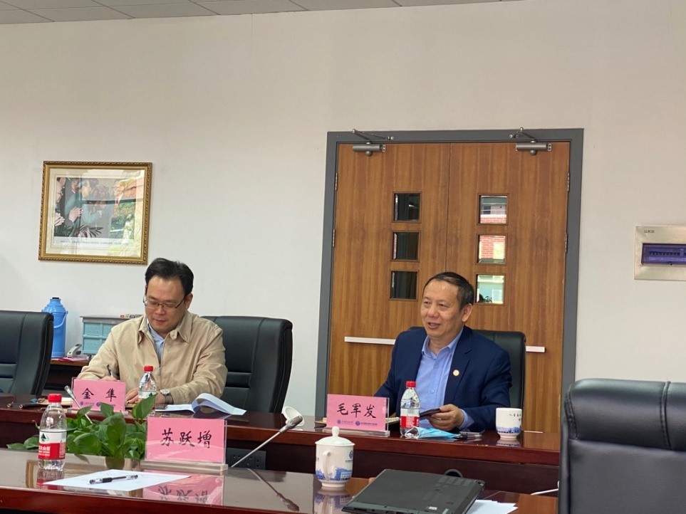 1586946014408046076.jpg 1586946014408046076.jpg