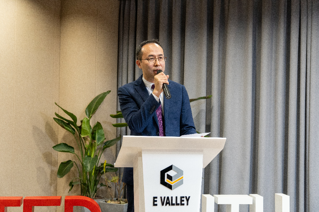 1618073586358091579.png DSC05014.png