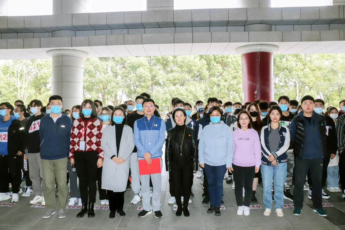 1637034471668027470.jpg 1.jpg