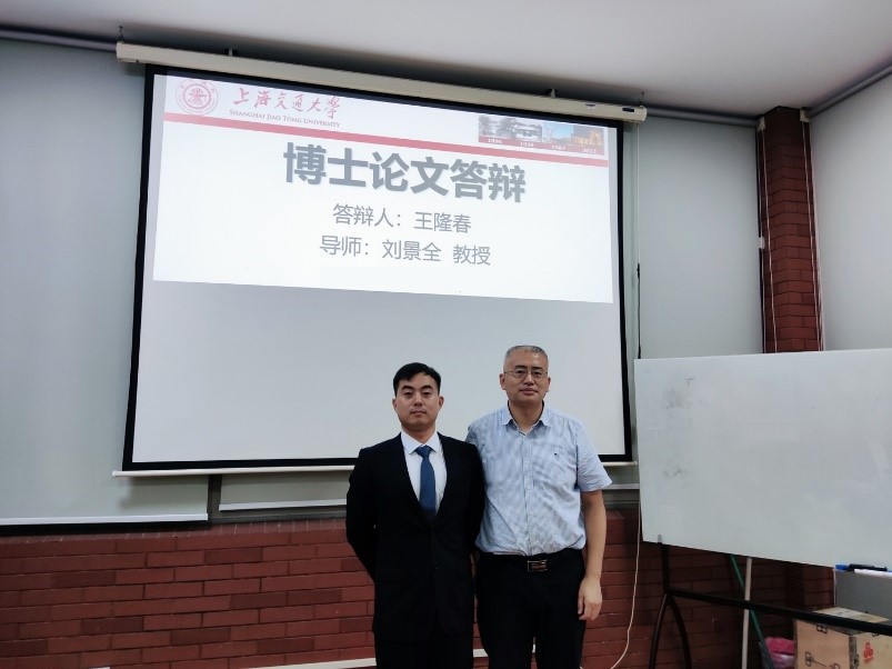 1660636175700028654.jpg 2.jpg