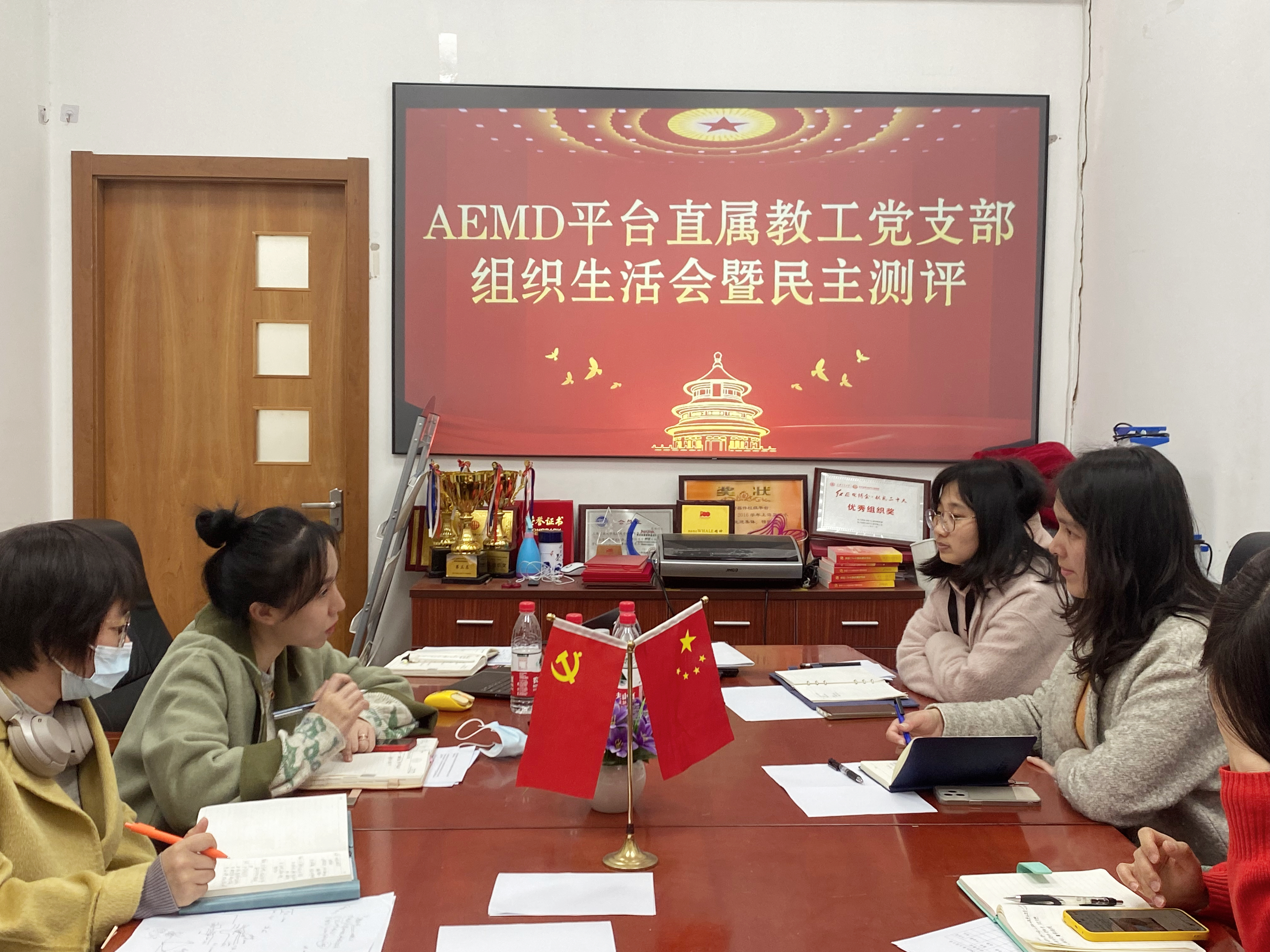 图片2.jpg 图片2.jpg