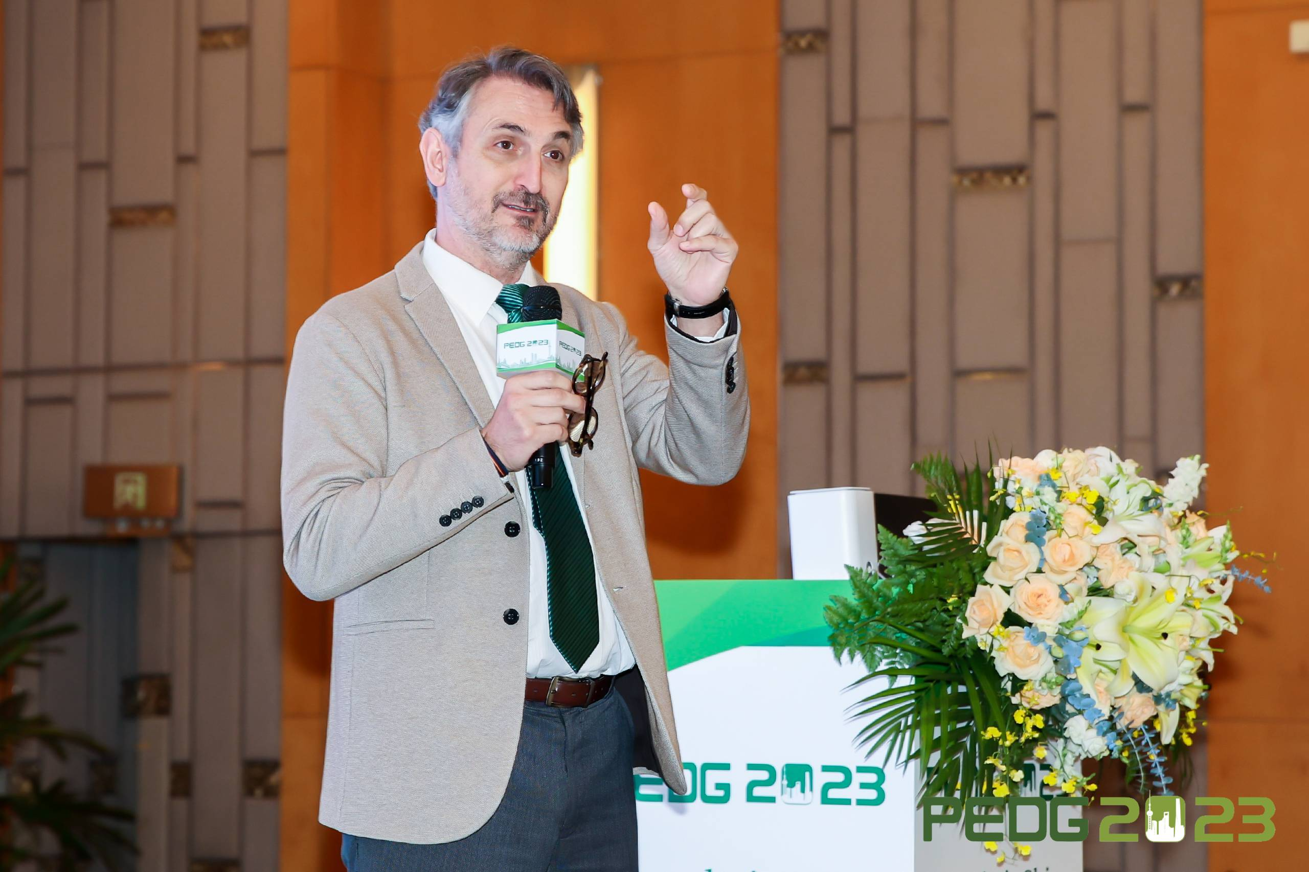 图片6.png 图片6.png