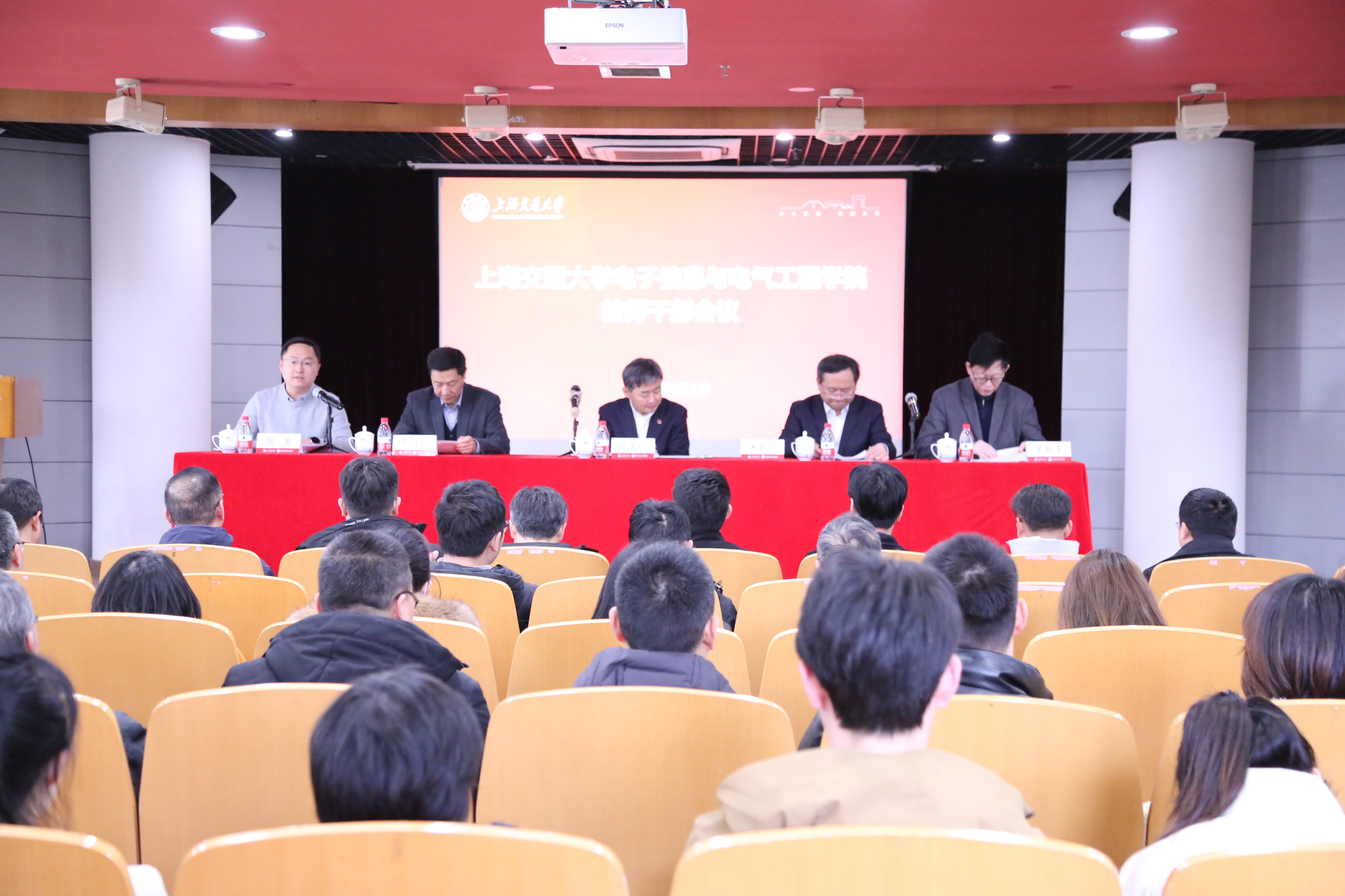 6G3A6853.jpg 6G3A6853.JPG